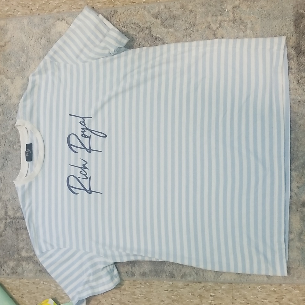 Rich Royal Summer tee. Short sleeve